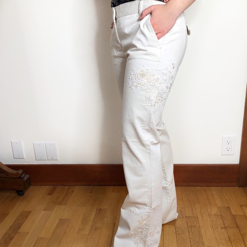 J Crew white Jeans City fit with Flower pattern